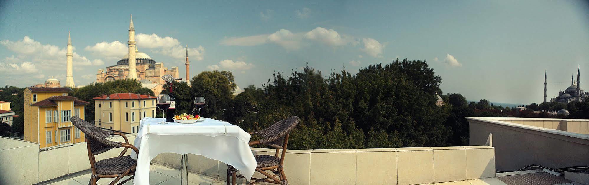 Kervan Hotel Istanbul Bagian luar foto