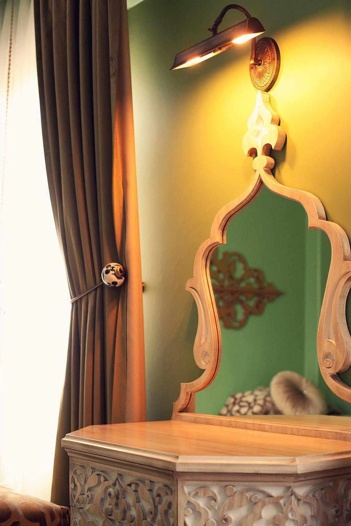 Kervan Hotel Istanbul Bagian luar foto