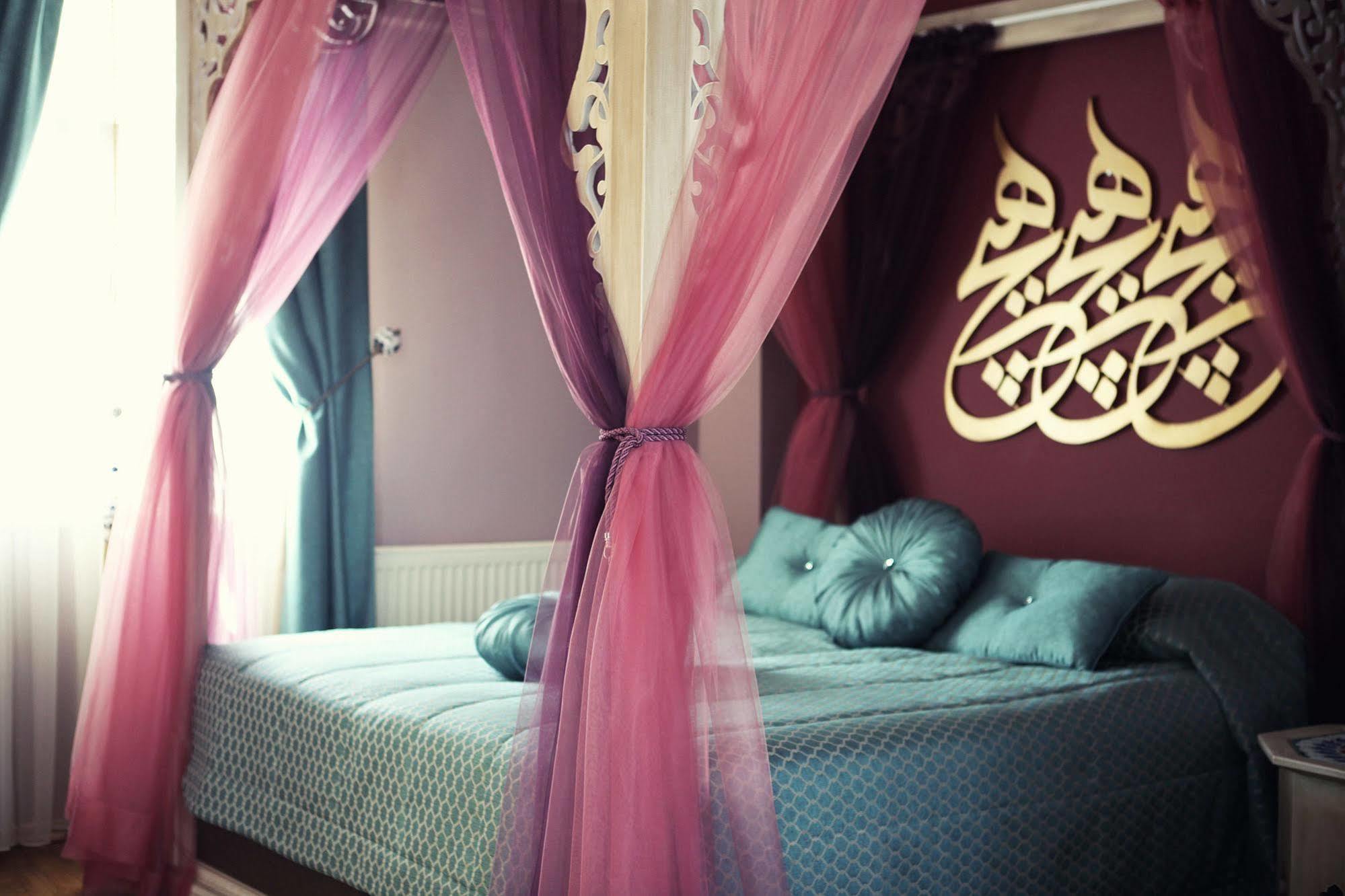 Kervan Hotel Istanbul Bagian luar foto