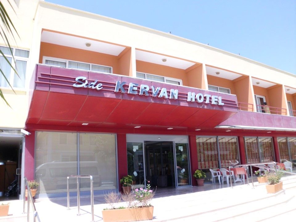 Kervan Hotel Istanbul Bagian luar foto